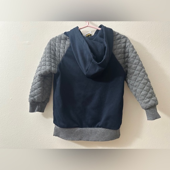 BATMAN Dark Blue Quilted Hoodie SIZE 2T Boys Colorblock Logo Licensed Official - Picture 4 of 4